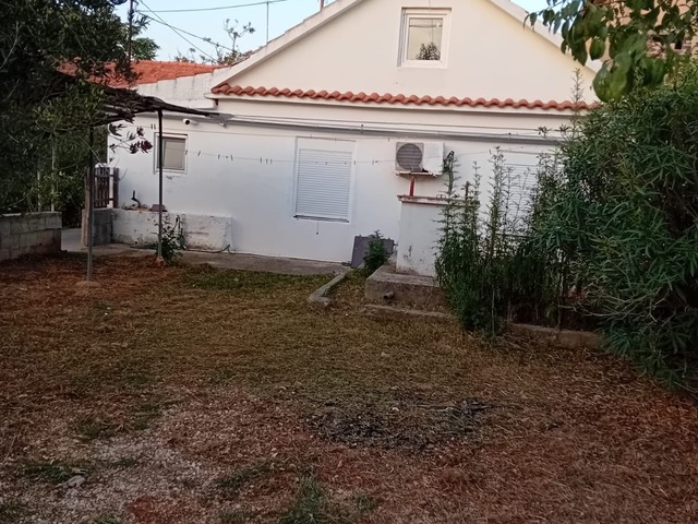 Najam kuce u Kozinu 400 eura