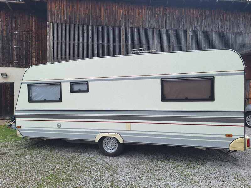 Prodajem kamp prikolicu