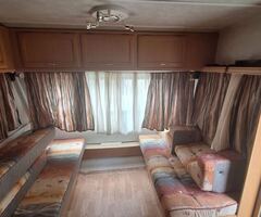 Prodajem kamp prikolicu