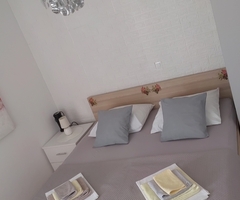 Drveni krevet 200*200 ručni rad