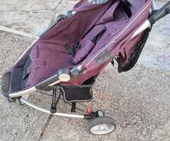 Prodaju se dječja kolica Petite Star ZiaX Buggy