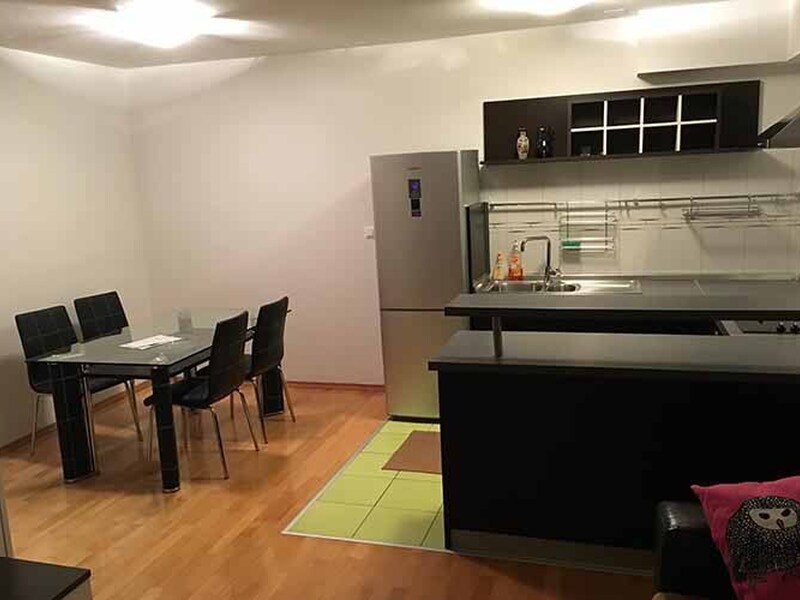 Stan Zadar 50m2 - 800 eu  (Višnjik-Maslina)