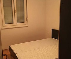 Stan Zadar 50m2 - 800 eu  (Višnjik-Maslina)