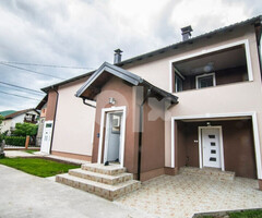 Tražim pet friendly stan/sprat kuće u Obrovcu ili okolici